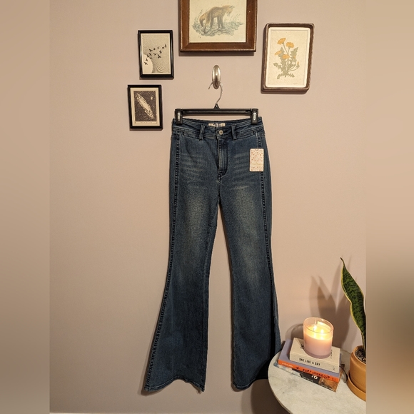 Free People Flare Jeans size 25 - Picture 2 of 3